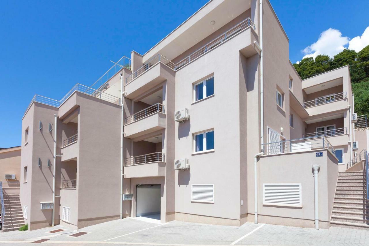 Apartments Dora Makarska Exterior photo